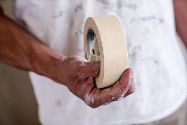 Scotch 3M Contractor Grade Painter's Tape - 6 Rolls, Easy-Remove, Multi-Surface Masking Tape - Image 13