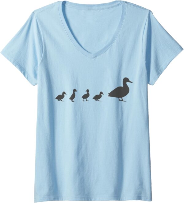 Womens Mama Duck 4 Ducklings Shirt Animal Family Mothers Day Gift g V-Neck T-Shirt