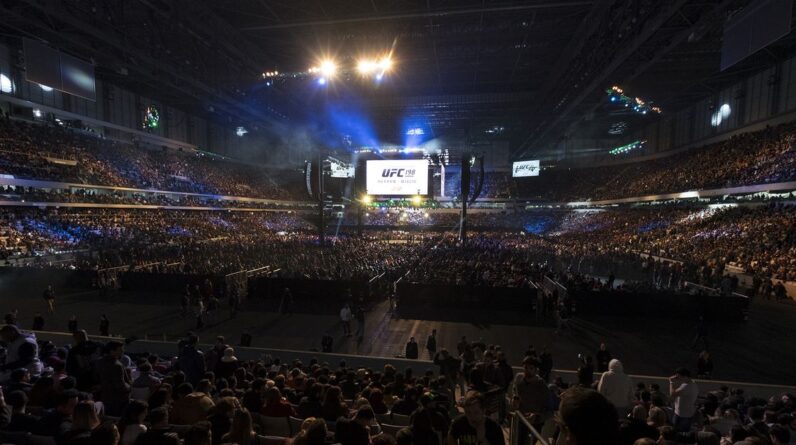 20160514 0345 Arena da Baixada