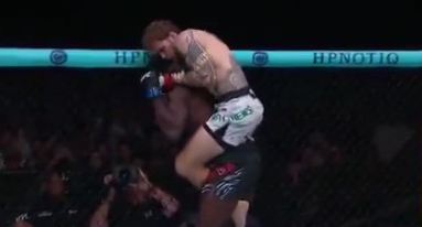 UFC Nashville: Matthews Stuns Njokuani with 69-Second Submission 16 Screenshot 2025 07 12 at 8.29.24 PM