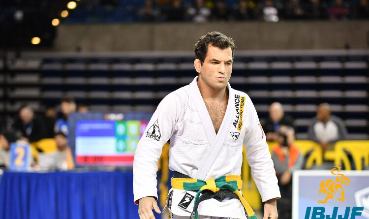 c 1750445936815 personal 1750445936397 1750445936397 fabio passos img 1421