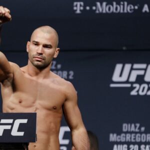 016 Artem Lobov.0