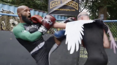Demetrious Johnson Erupts, Drops Streetbeefs Fighter with Head Kick 4 Screenshot 2025 08 04 at 8.45.53 AM